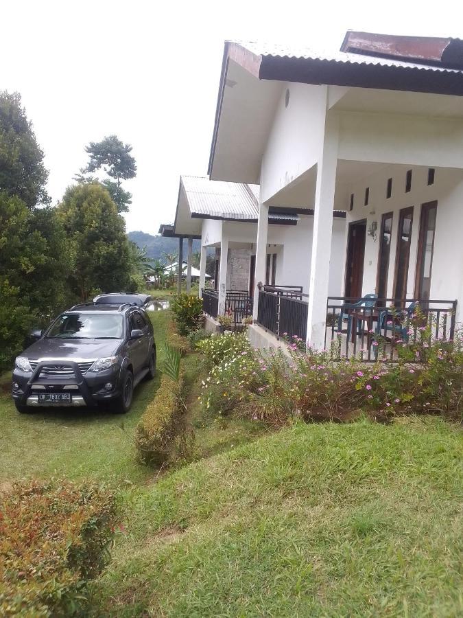 Shila Guest House Kelimutu Bagian luar foto