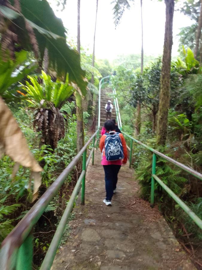 Shila Guest House Kelimutu Bagian luar foto
